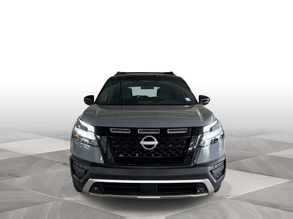 Used 2025 Nissan Pathfinder Rock Creek AWD/4WD image 3