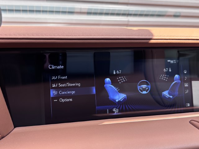 Used 2023 Lexus LC 500 Coupe w/ Sport Package RWD image 18