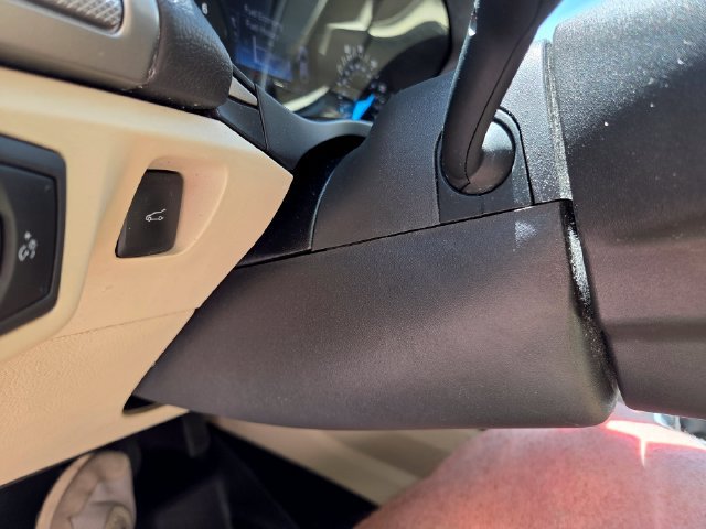 Used 2013 Ford Fusion SE FWD image 15