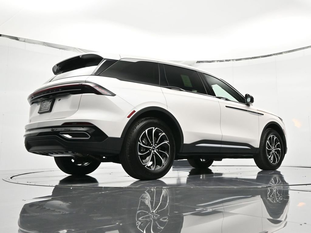 New 2026 Lincoln Nautilus Premier image 47