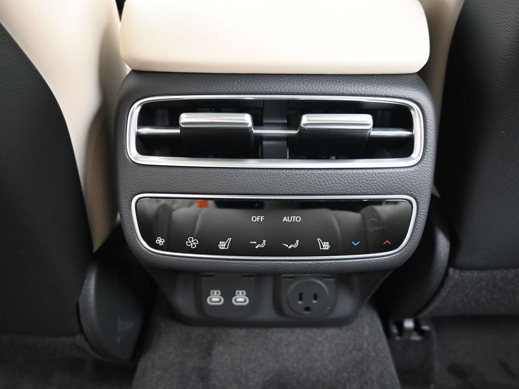 New 2026 Genesis GV70 3.5T Sport Prestige image 17