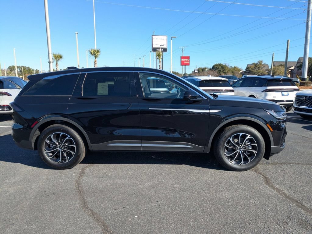 New 2026 Lincoln Nautilus Premier w/ Equipment Group 102A AWD/4WD image 3