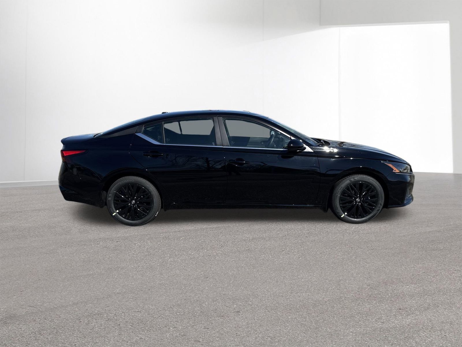 New 2026 Nissan Altima 2.5 SV w/ SV Special Edition Package FWD image 33