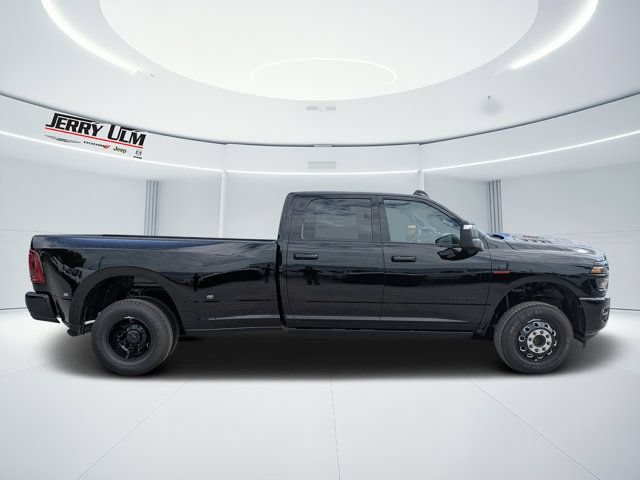 New 2026 RAM 3500 Laramie AWD/4WD image 2