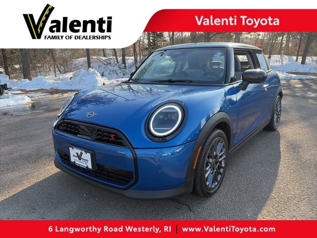 Used 2025 MINI Cooper S image 1
