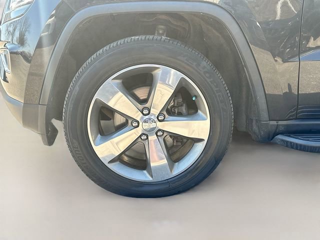Used 2016 Jeep Grand Cherokee Limited image 33