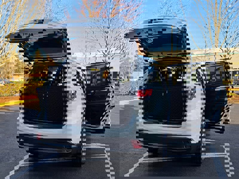 Used 2014 Toyota Highlander XLE image 28