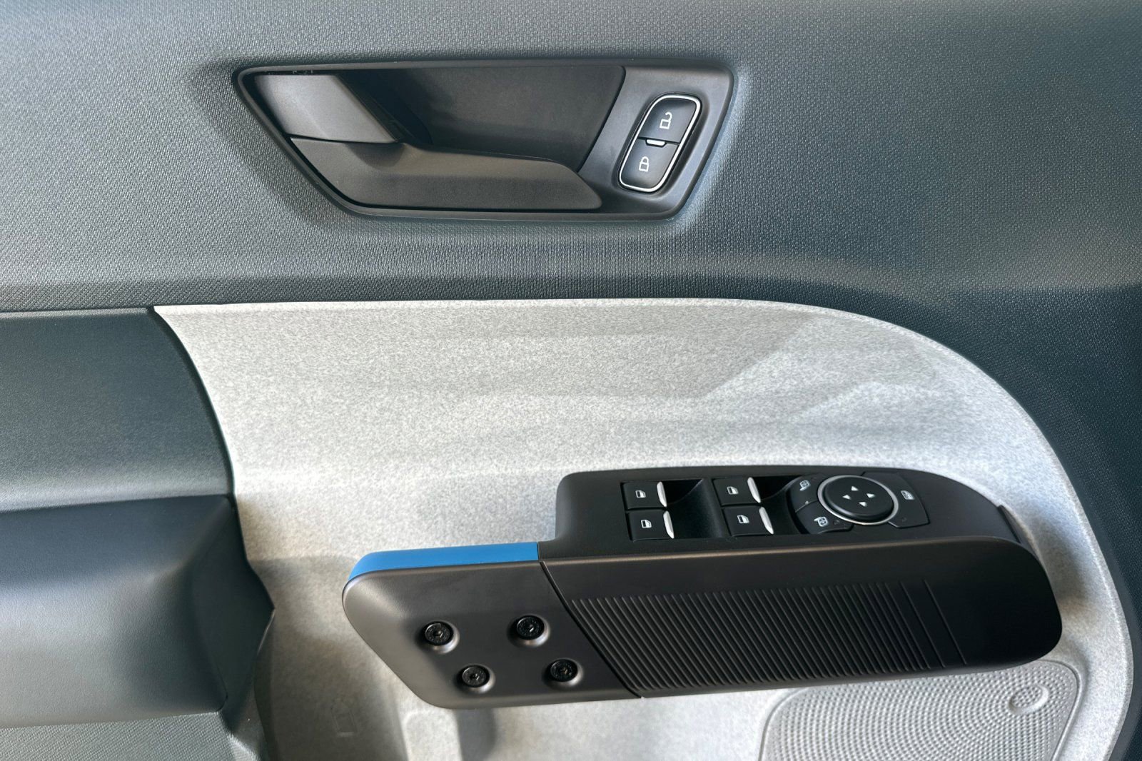 New 2025 Ford Maverick XLT w/ XLT Luxury Package image 11