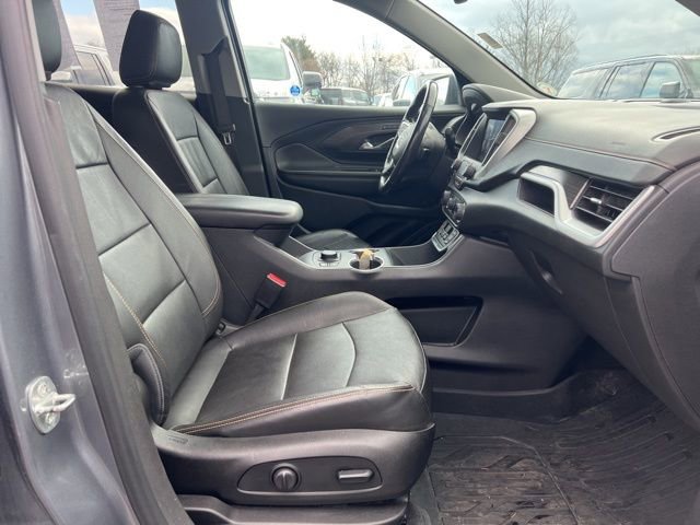 Used 2021 GMC Terrain SLT w/ Infotainment Package II AWD/4WD image 11