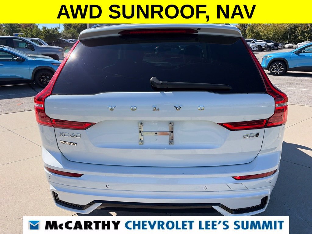 Used 2024 Volvo XC60 B5 Plus AWD/4WD image 14