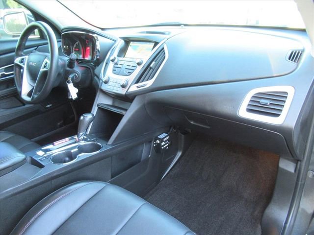 Used 2017 GMC Terrain SLT w/ Open Road Package FWD image 11