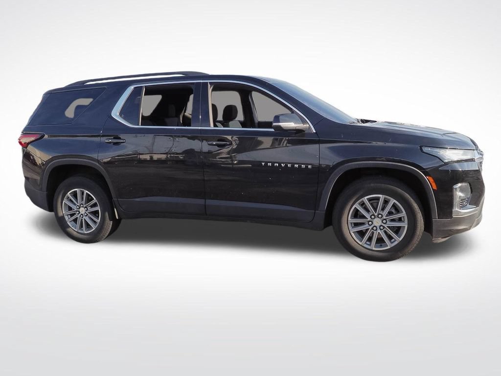 Used 2023 Chevrolet Traverse LT FWD image 5