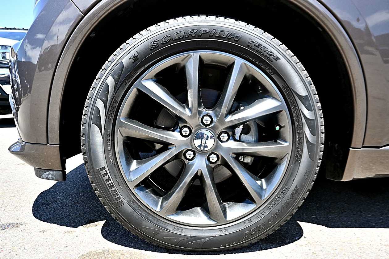 Used 2017 Dodge Durango GT w/ Premium Group RWD image 11