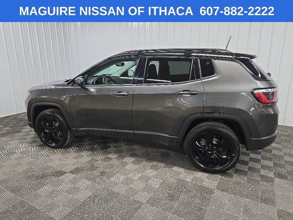 Used 2020 Jeep Compass Latitude AWD/4WD image 4