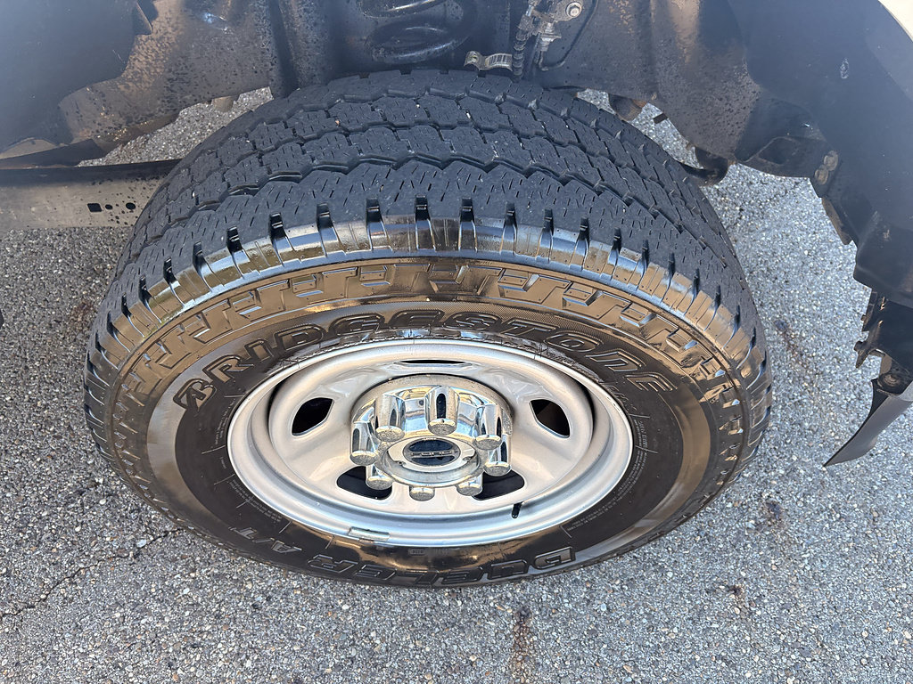 Used 2024 Ford F350 XL w/ FX4 Off-Road Package AWD/4WD image 12