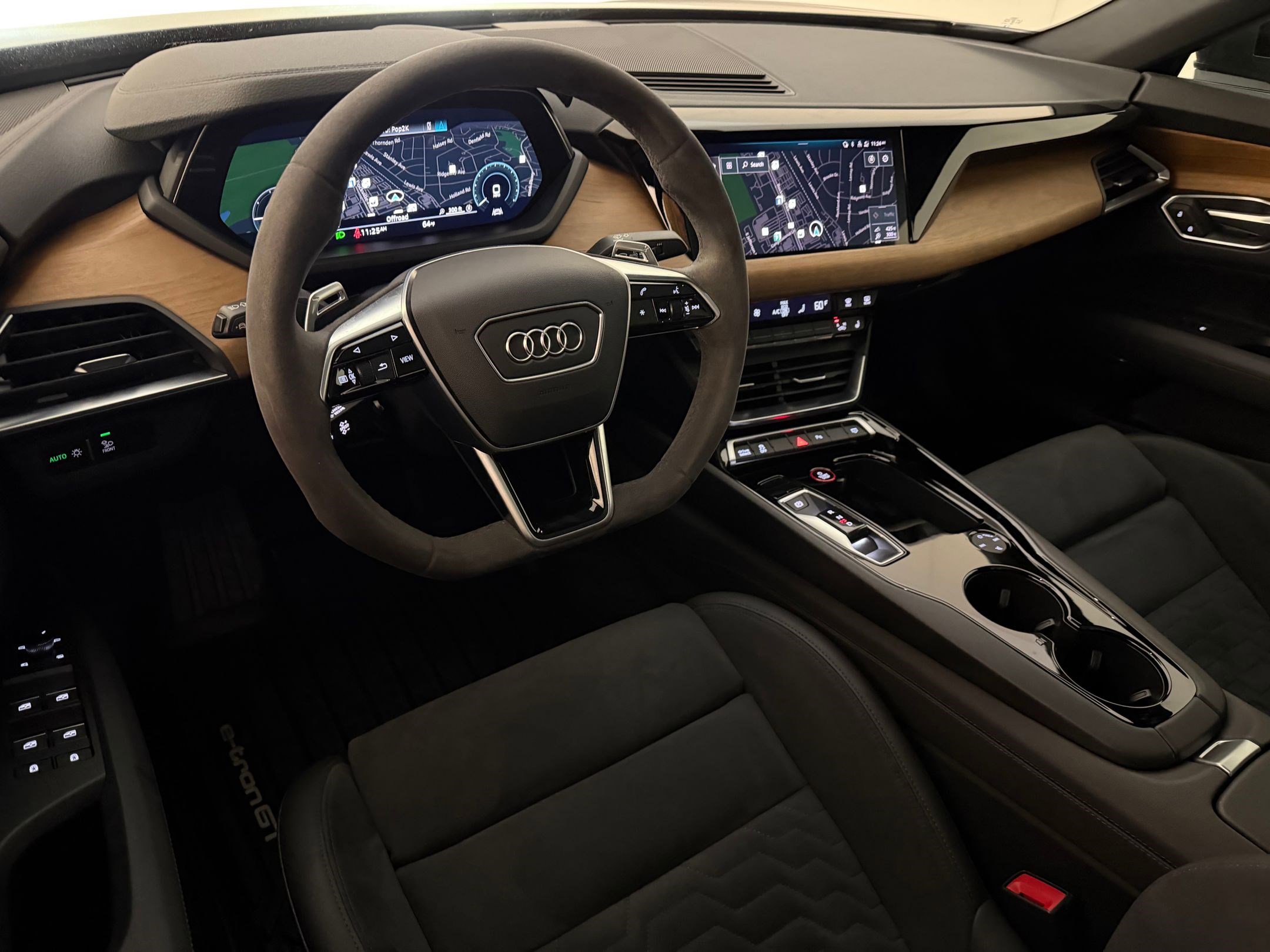 Certified 2023 Audi e-tron GT Premium Plus AWD/4WD image 4