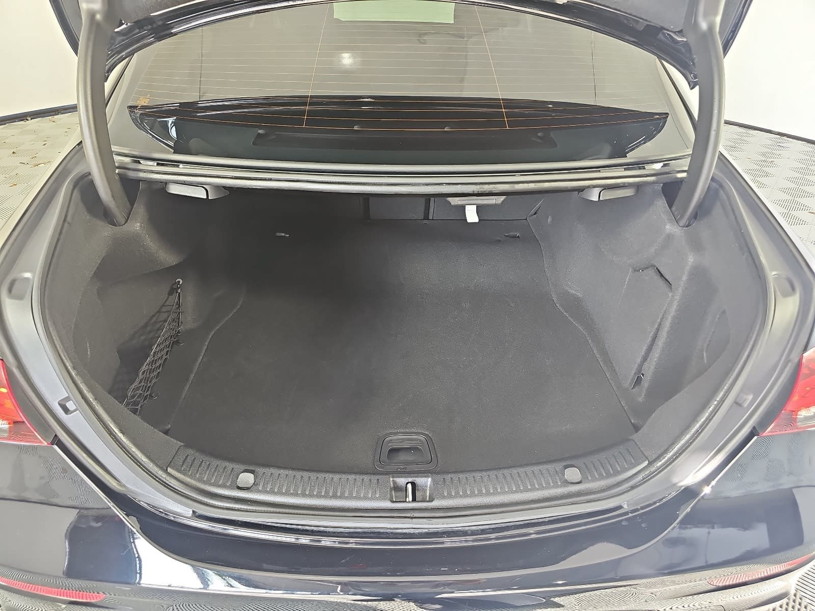 Used 2023 Mercedes-Benz E 350 Sedan image 12
