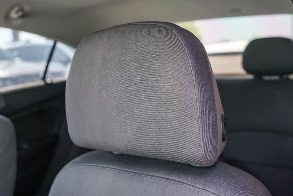 Used 2019 Chevrolet Cruze LS FWD image 24