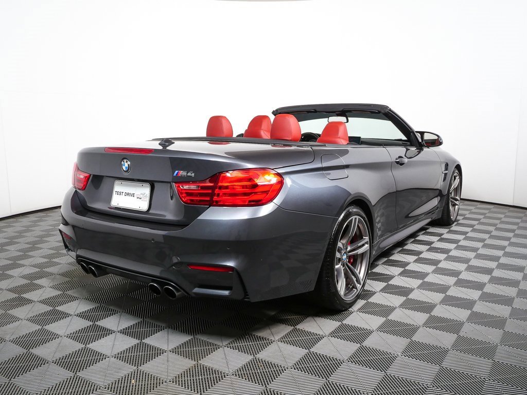Used 2015 BMW M4 Convertible image 23