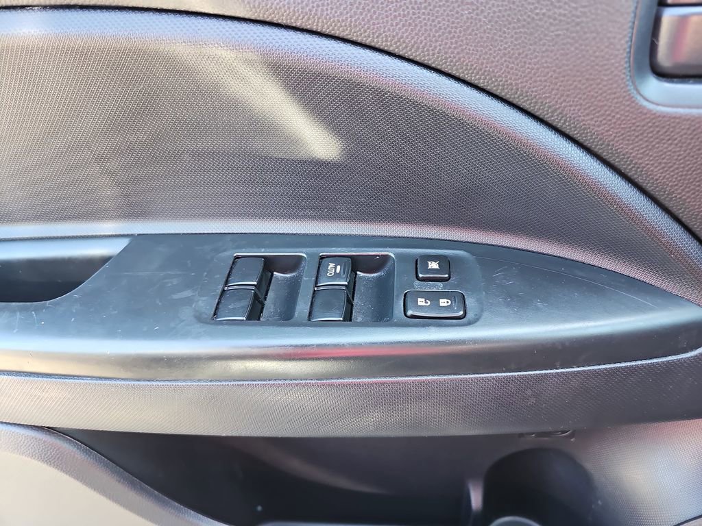 Used 2024 Mitsubishi Mirage FWD image 31