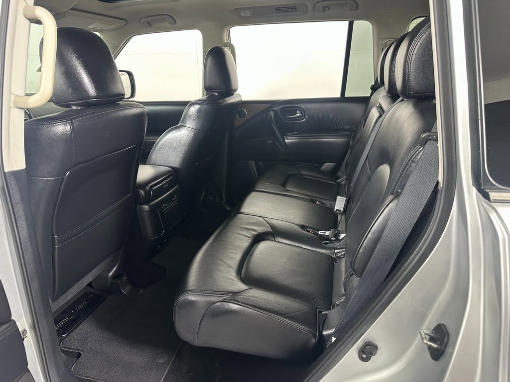 Used 2024 Nissan Armada SL image 17