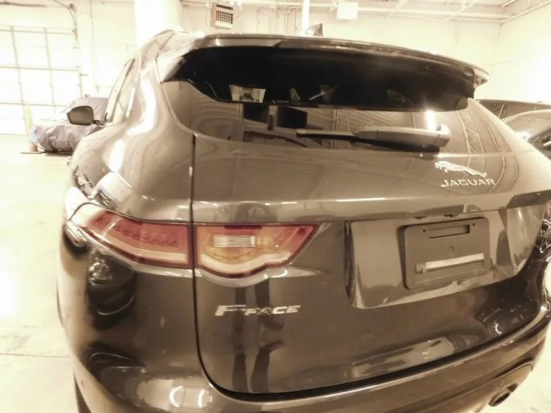 Used 2019 Jaguar F-PACE S AWD/4WD image 22