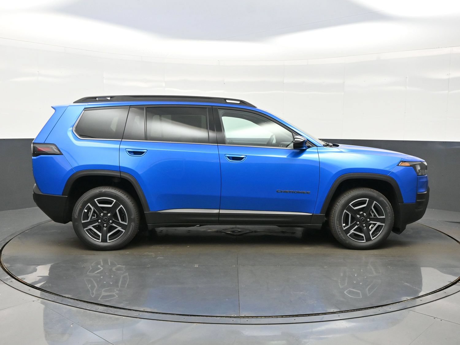 New 2026 Jeep Cherokee Laredo AWD/4WD image 10