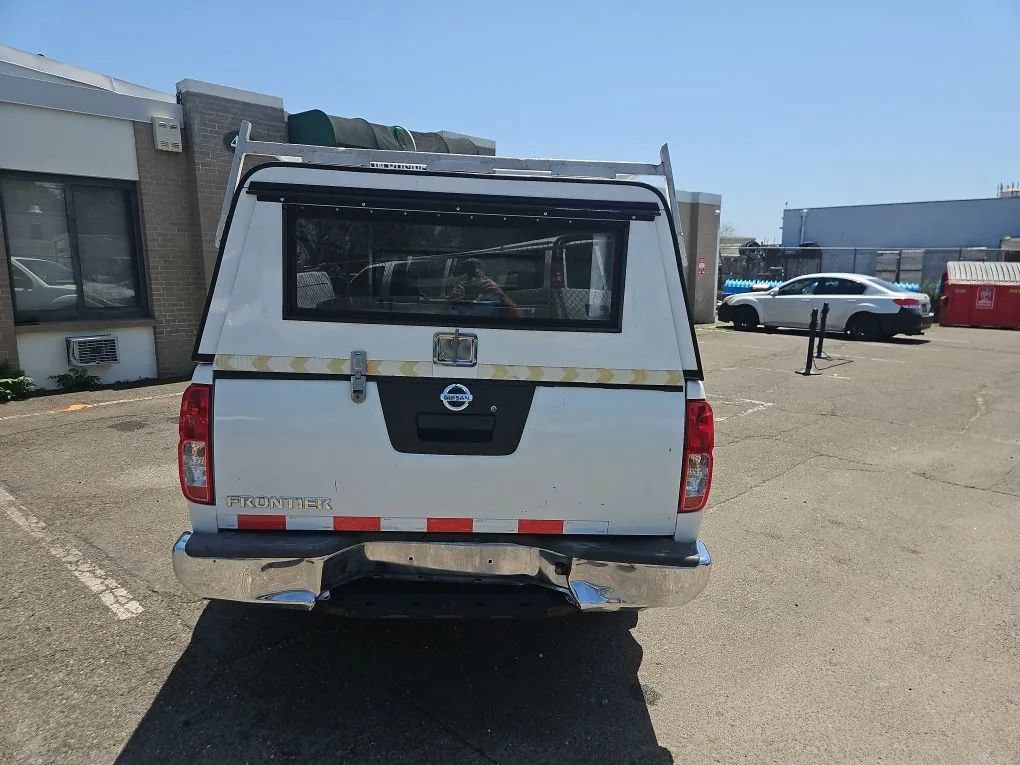 Used 2016 Nissan Frontier S RWD image 10
