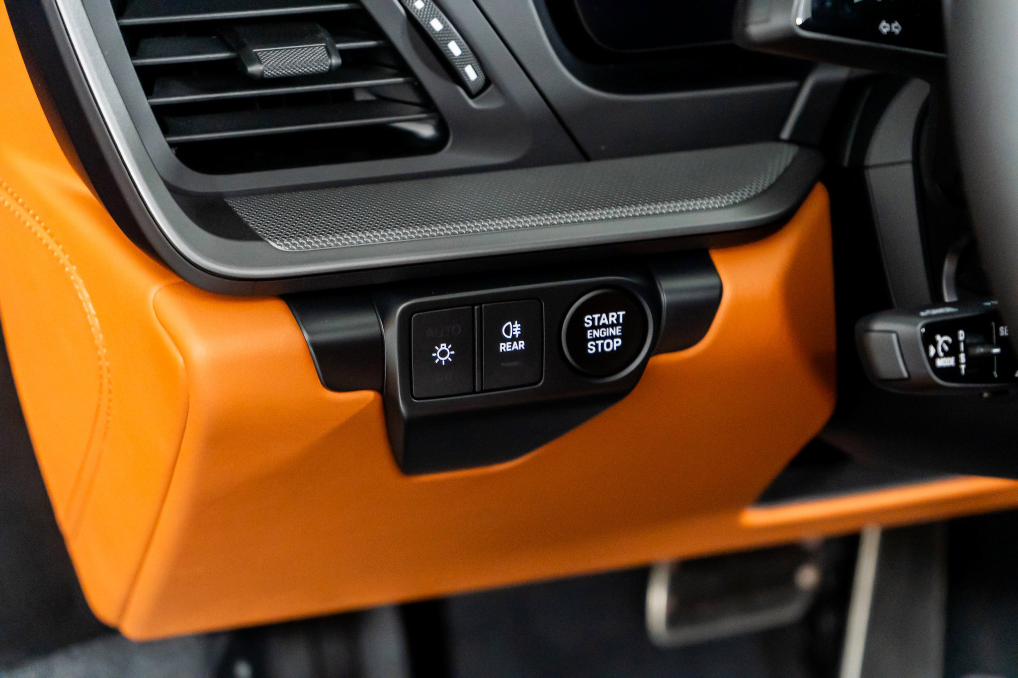 Used 2025 Porsche 911 Carrera S image 39