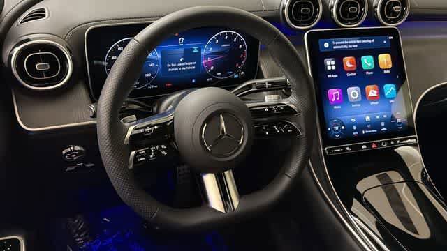 Used 2026 Mercedes-Benz GLC 300 4MATIC image 23