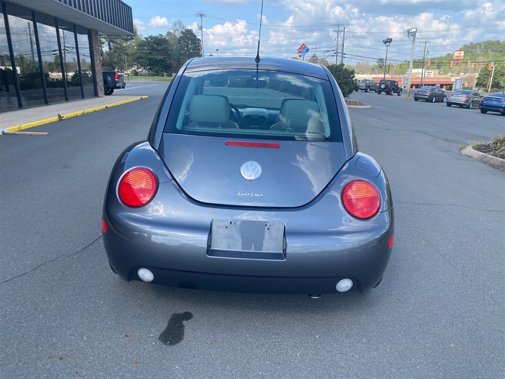 Used 2005 Volkswagen Beetle GLS FWD image 5