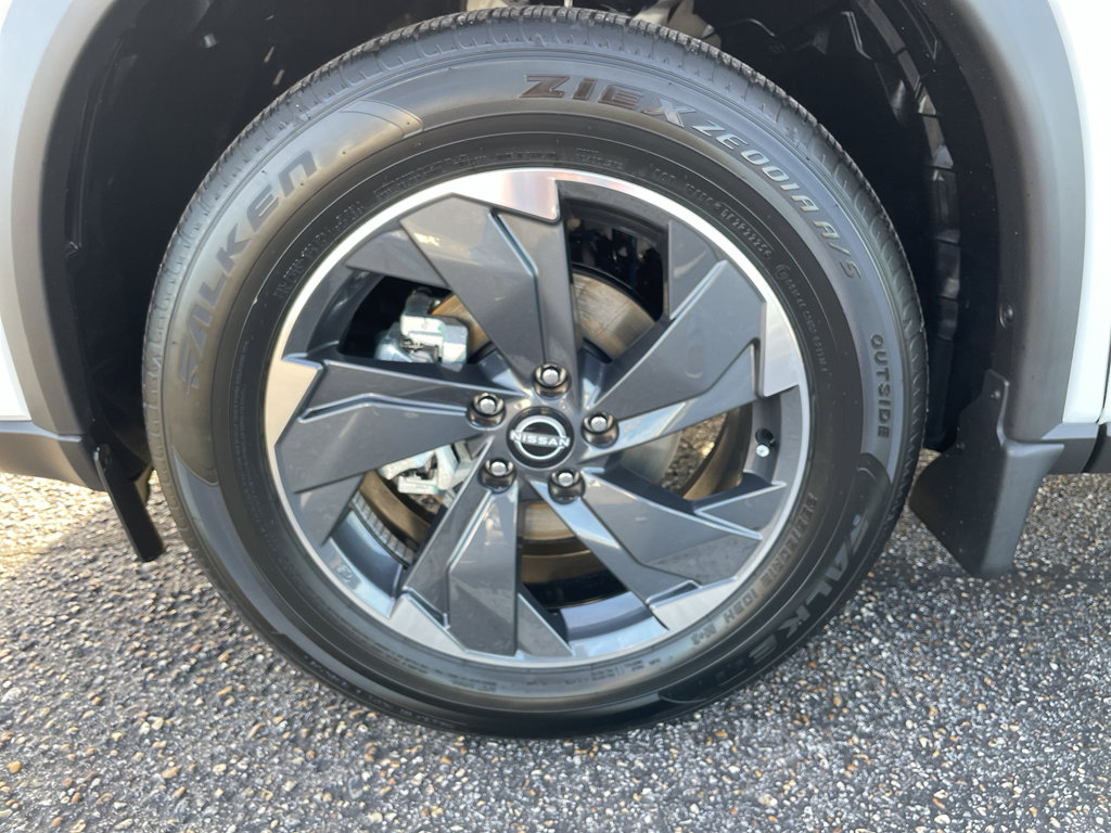 New 2026 Nissan Rogue SV image 26