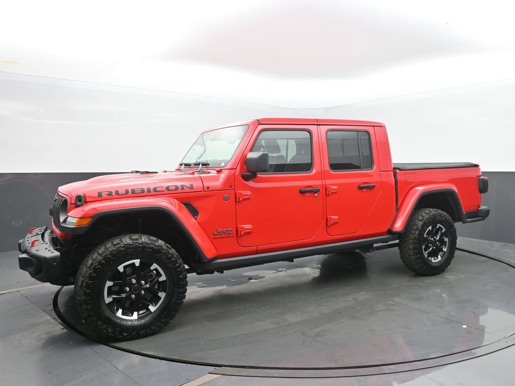 Used 2024 Jeep Gladiator Rubicon AWD/4WD image 2