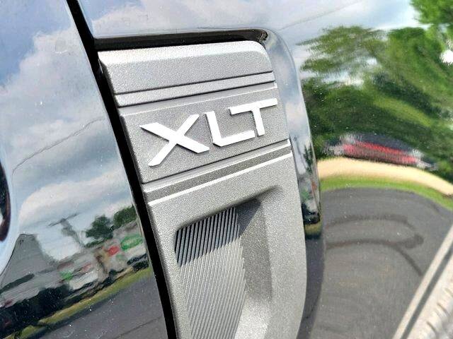 Used 2022 Ford Maverick XLT w/ Equipment Group 300A Standard image 8