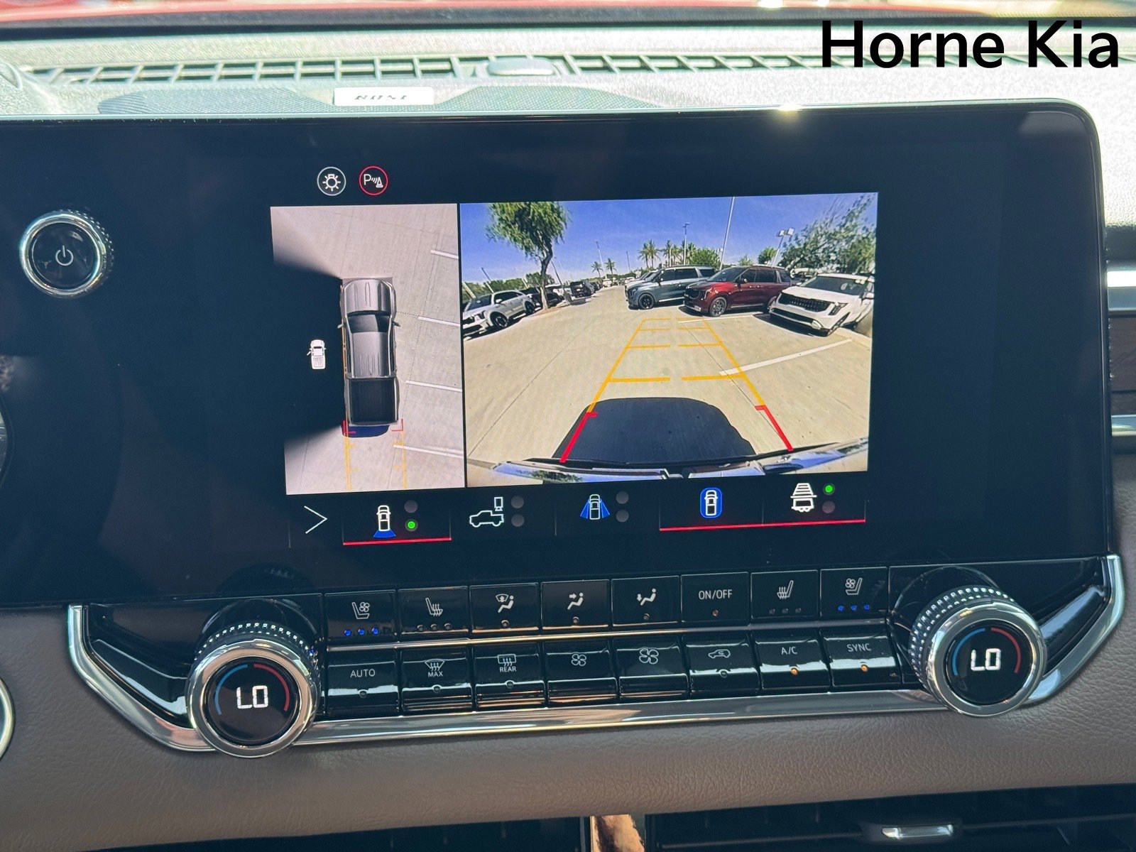 Used 2026 GMC Canyon Denali image 22