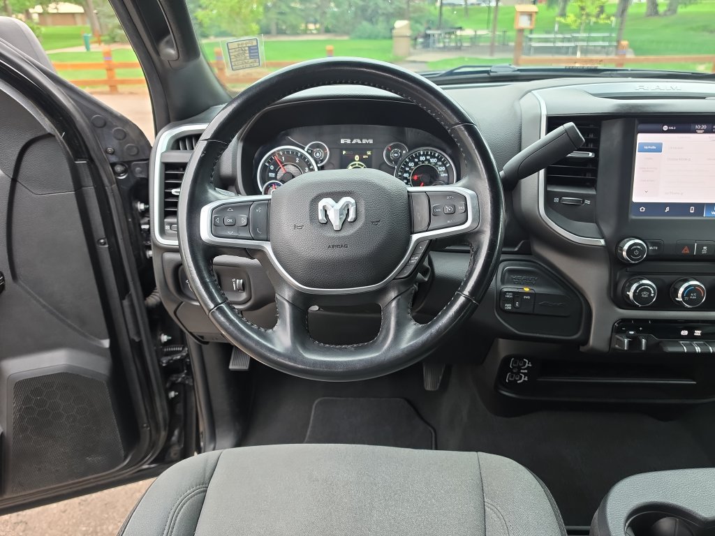 Used 2024 RAM 2500 Big Horn AWD/4WD image 15
