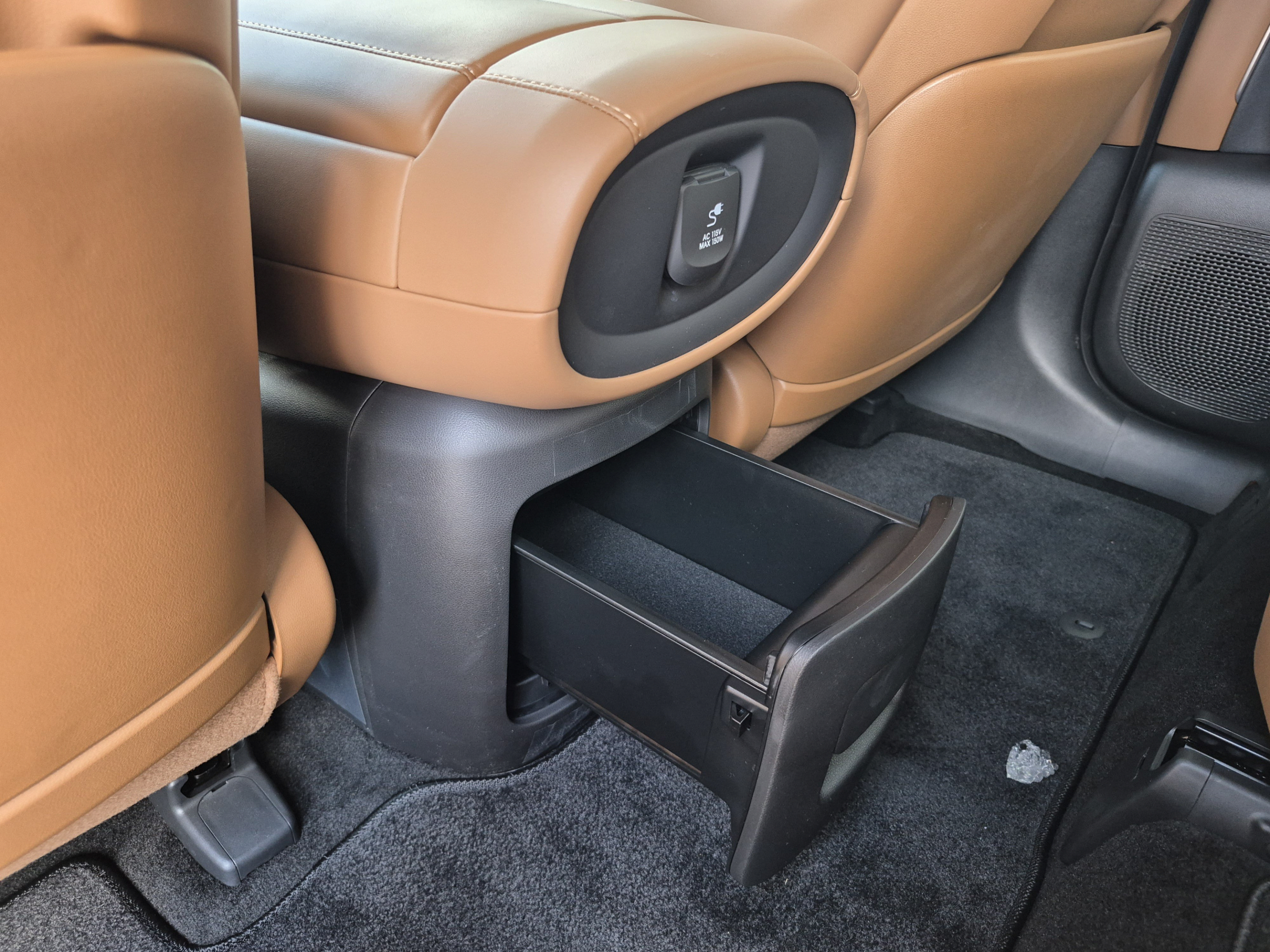 New 2027 Hyundai Palisade Calligraphy FWD image 15