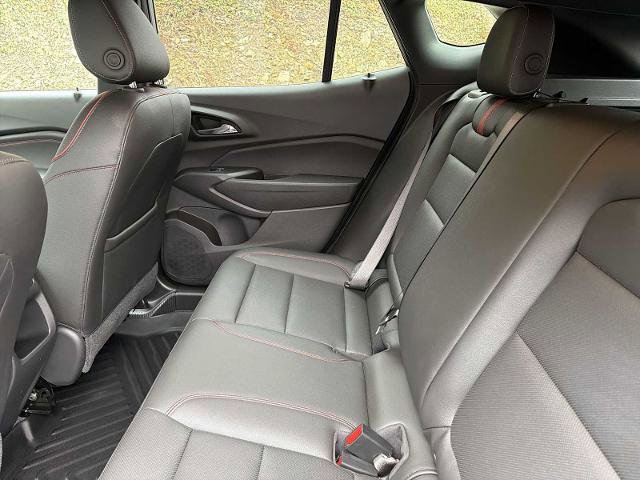 Certified 2025 Chevrolet Trax RS w/ Driver Confidence Package FWD image 22