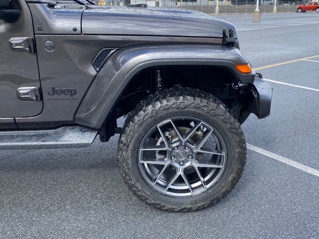 New 2025 Jeep Wrangler Sahara image 9