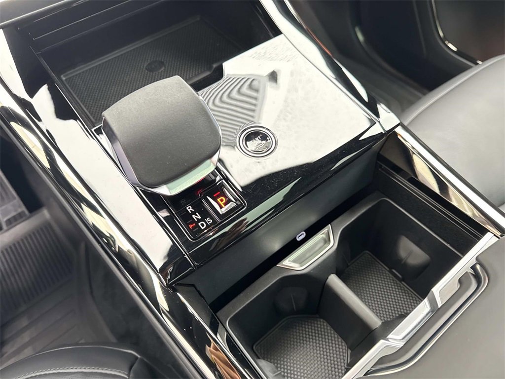 Used 2025 Land Rover Range Rover Sport Dynamic SE image 26