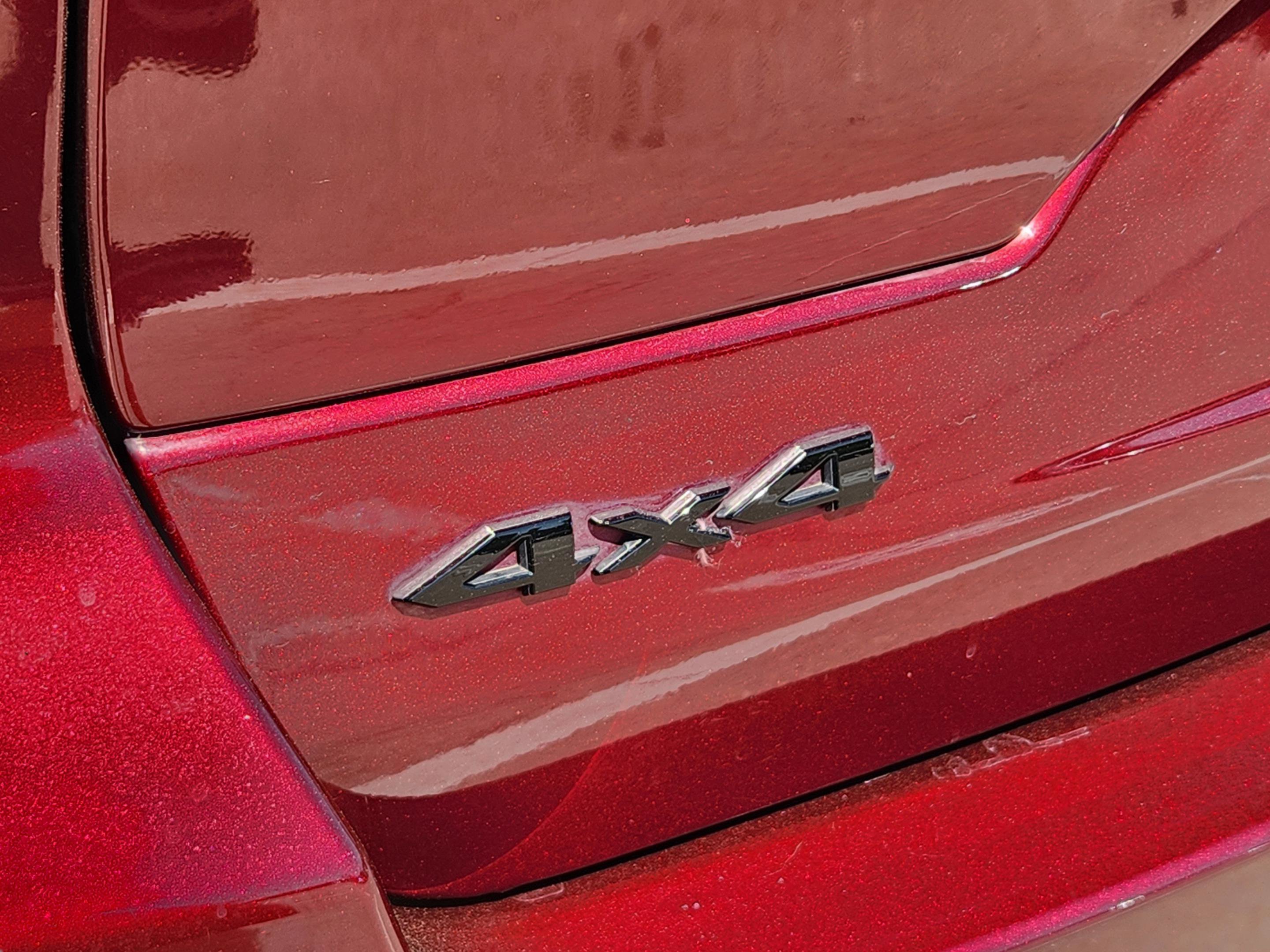 Used 2023 Jeep Grand Cherokee Limited w/ Black Appearance Package image 38