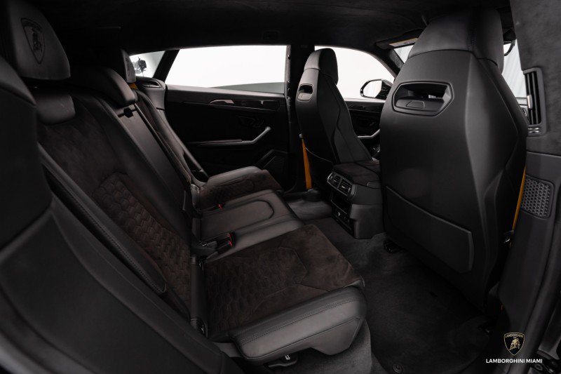 Used 2024 Lamborghini Urus S image 57