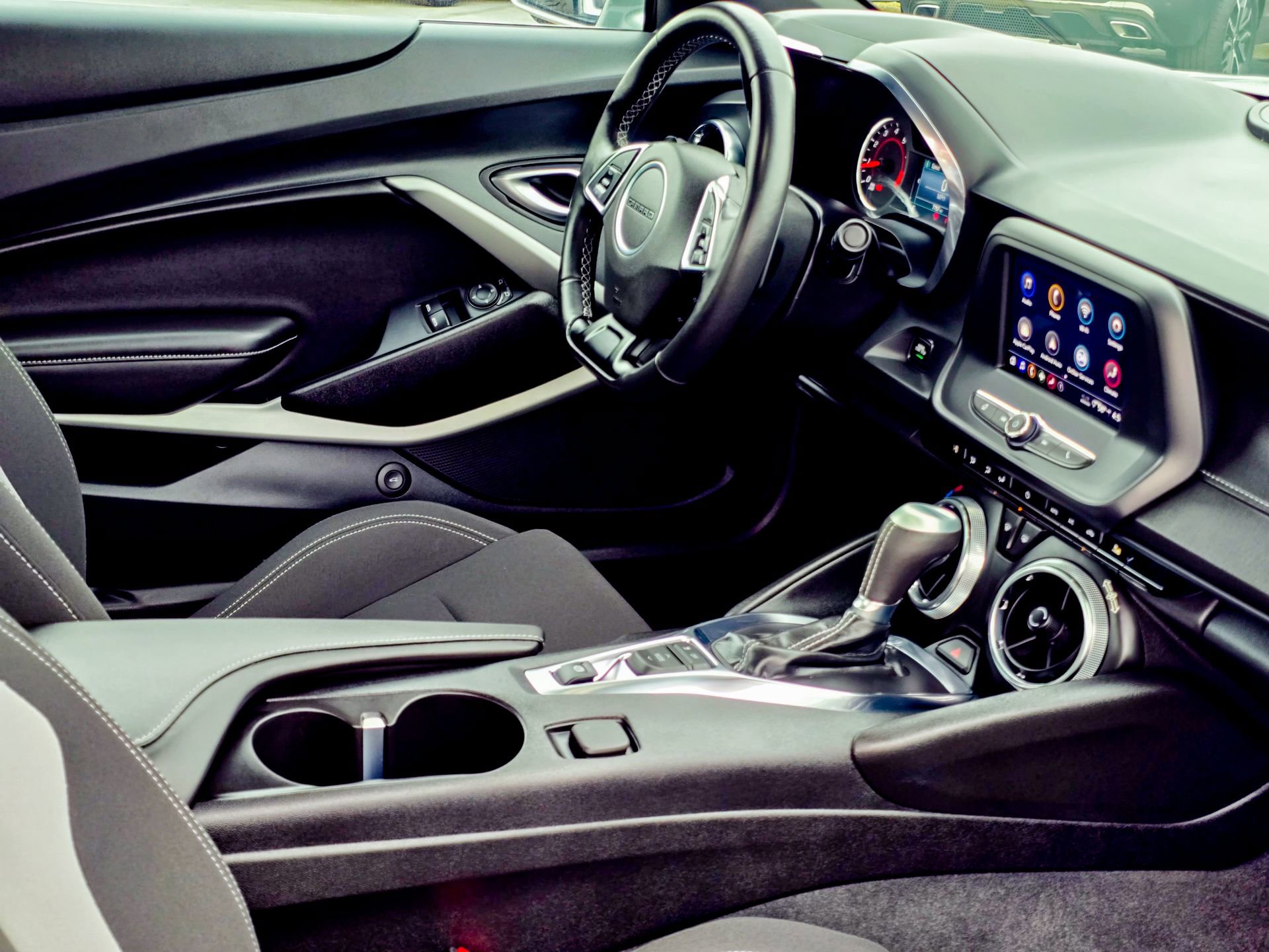 Used 2023 Chevrolet Camaro LT w/ RS Package image 14