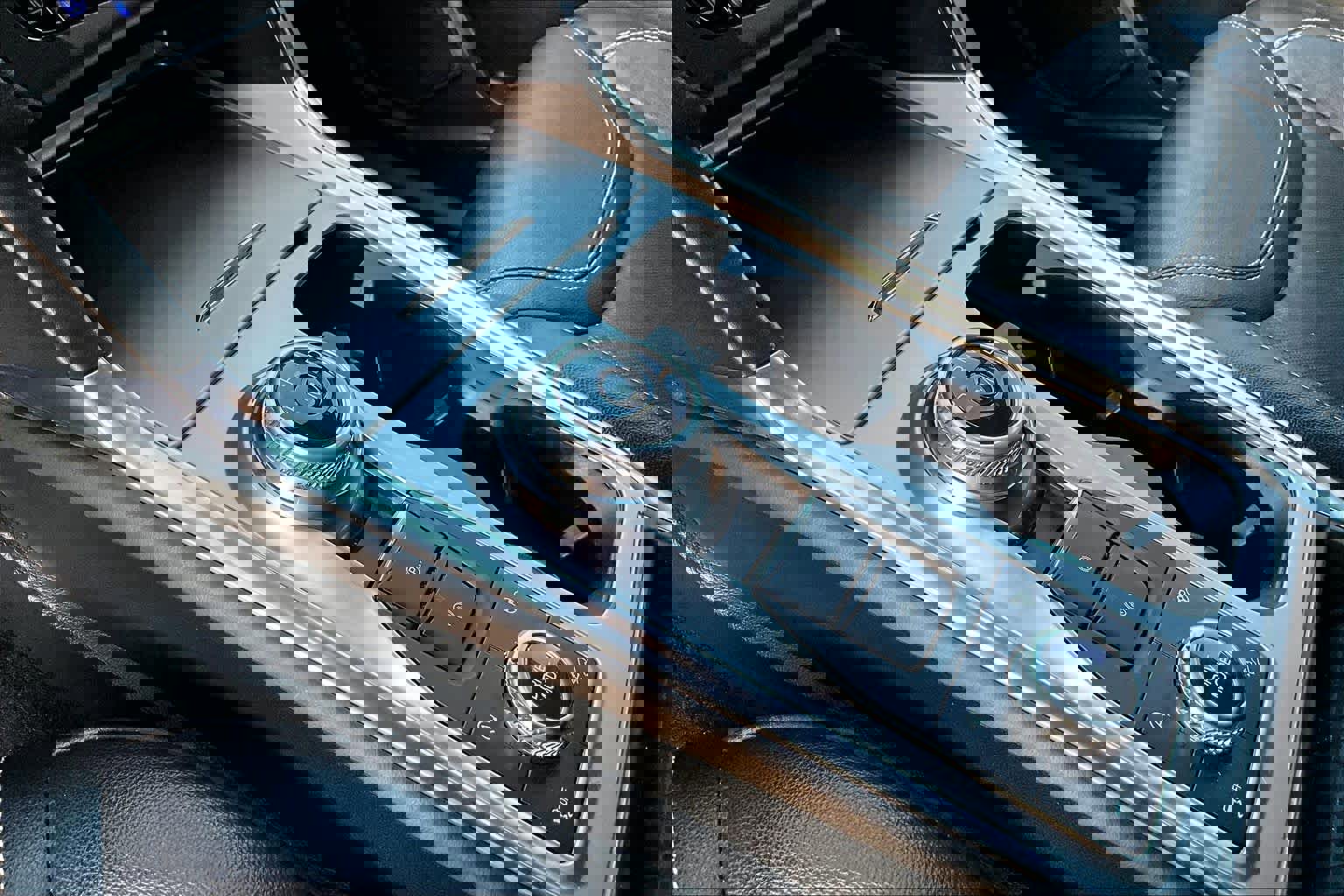 Used 2020 Ford Explorer ST w/ ST Street Pack image 17