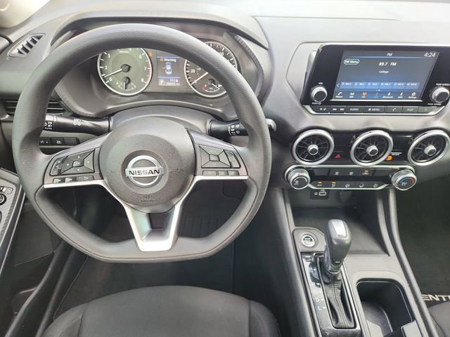 Used 2022 Nissan Sentra S image 11