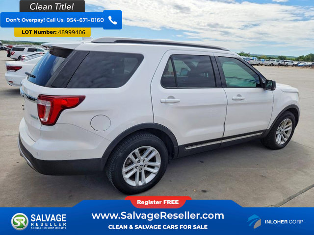 Used 2016 Ford Explorer XLT w/ Equipment Group 202A FWD image 4