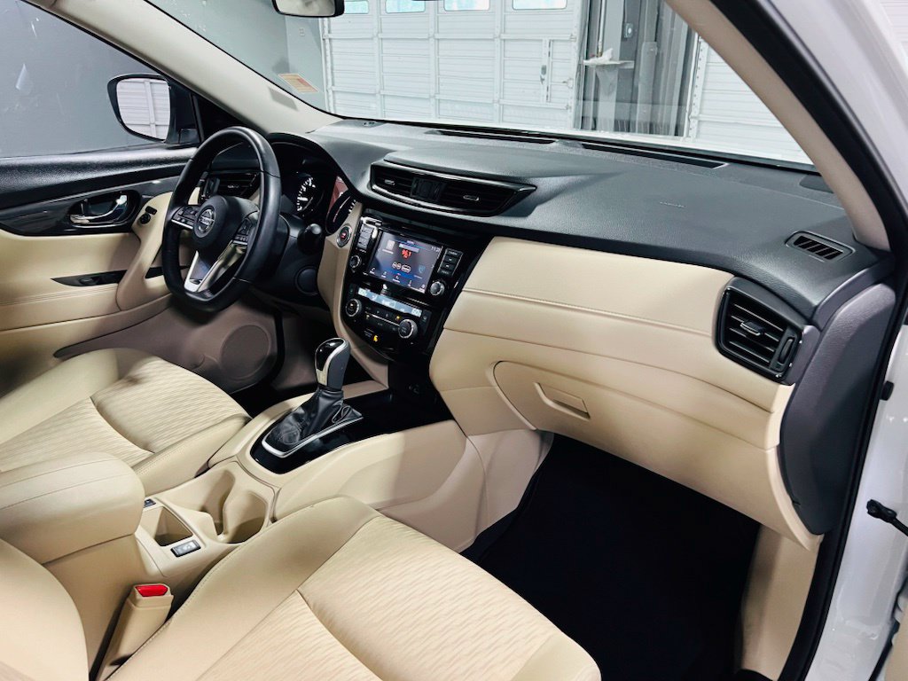 Used 2020 Nissan Rogue SV AWD/4WD image 31