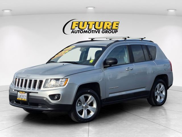 Used 2011 Jeep Compass Latitude AWD/4WD image 10