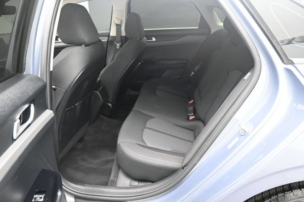 Certified 2021 Kia K5 LXS FWD image 11