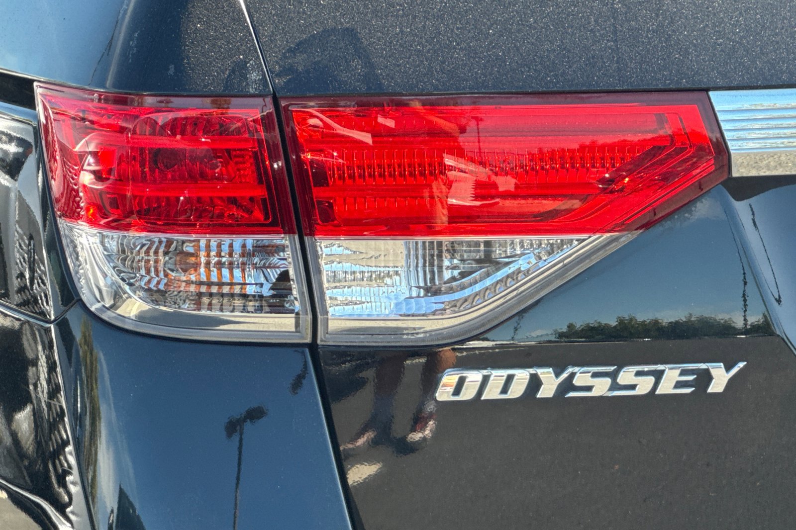 Used 2015 Honda Odyssey EX-L image 12